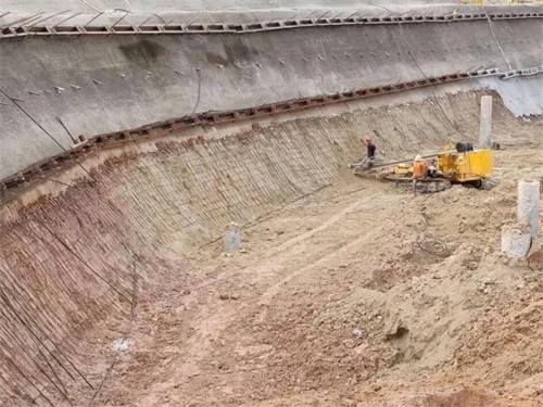新乡基坑边坡加固